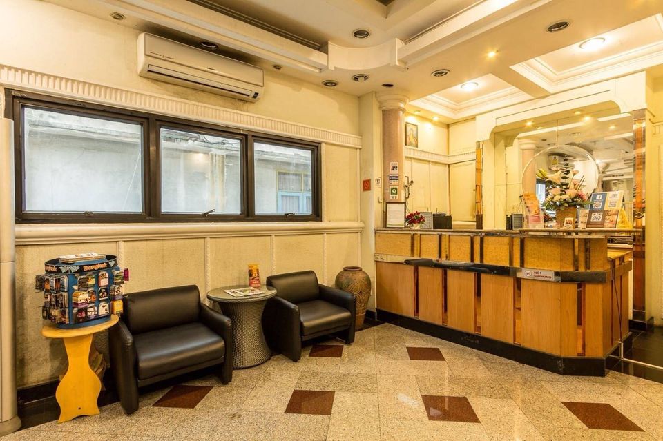 Hotel Business for rent in Sukhumvit Soi 19 (Sams Lodge) Owners Post